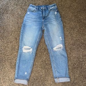 American Eagle curvy mom jeans!